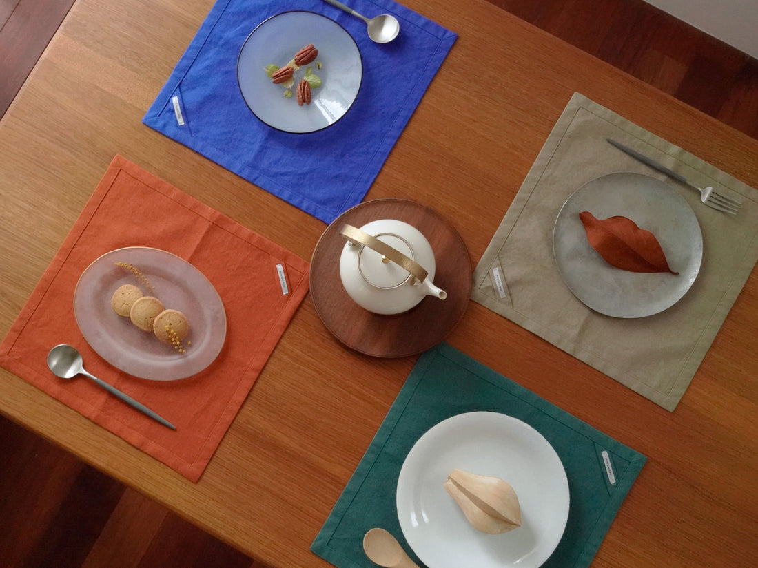 食卓を晴れやかにするランチョンマット