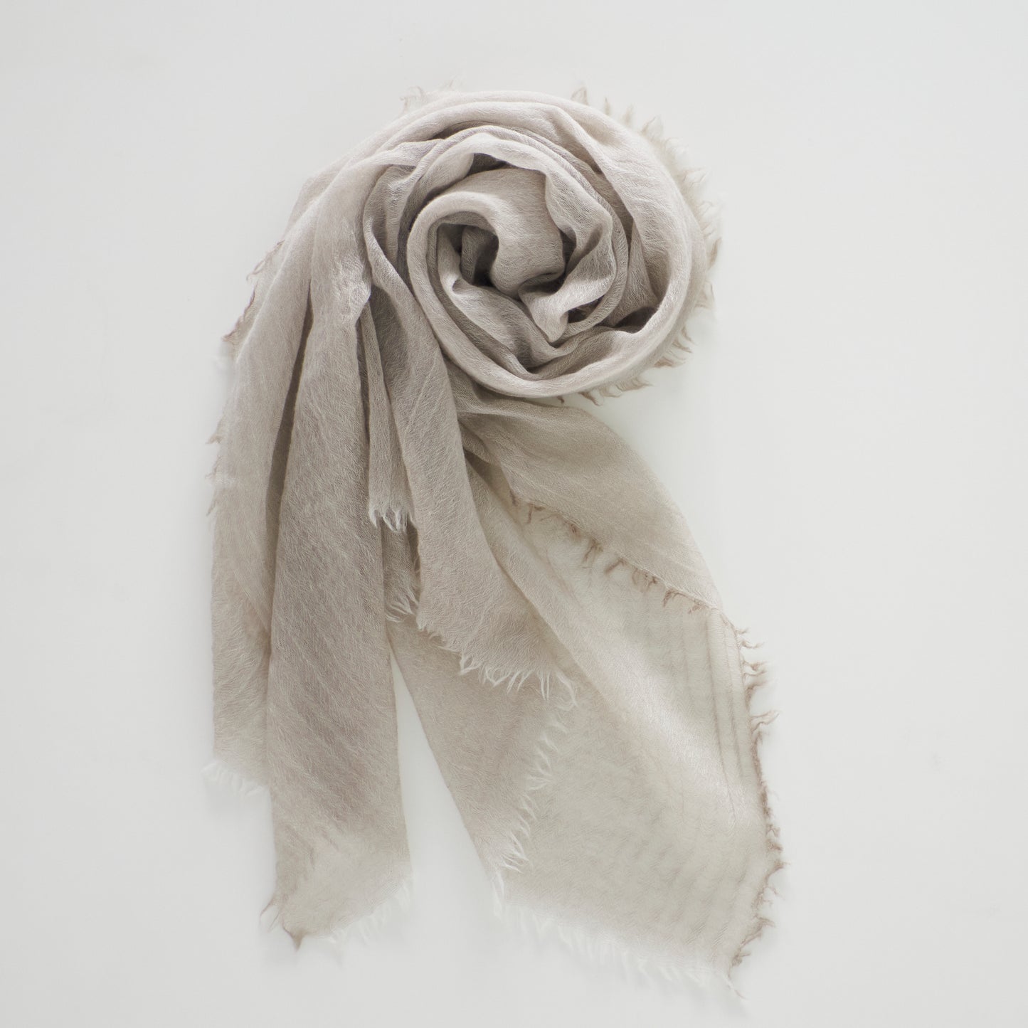 ふわりと軽いのに暖かい カシミヤストール -4color