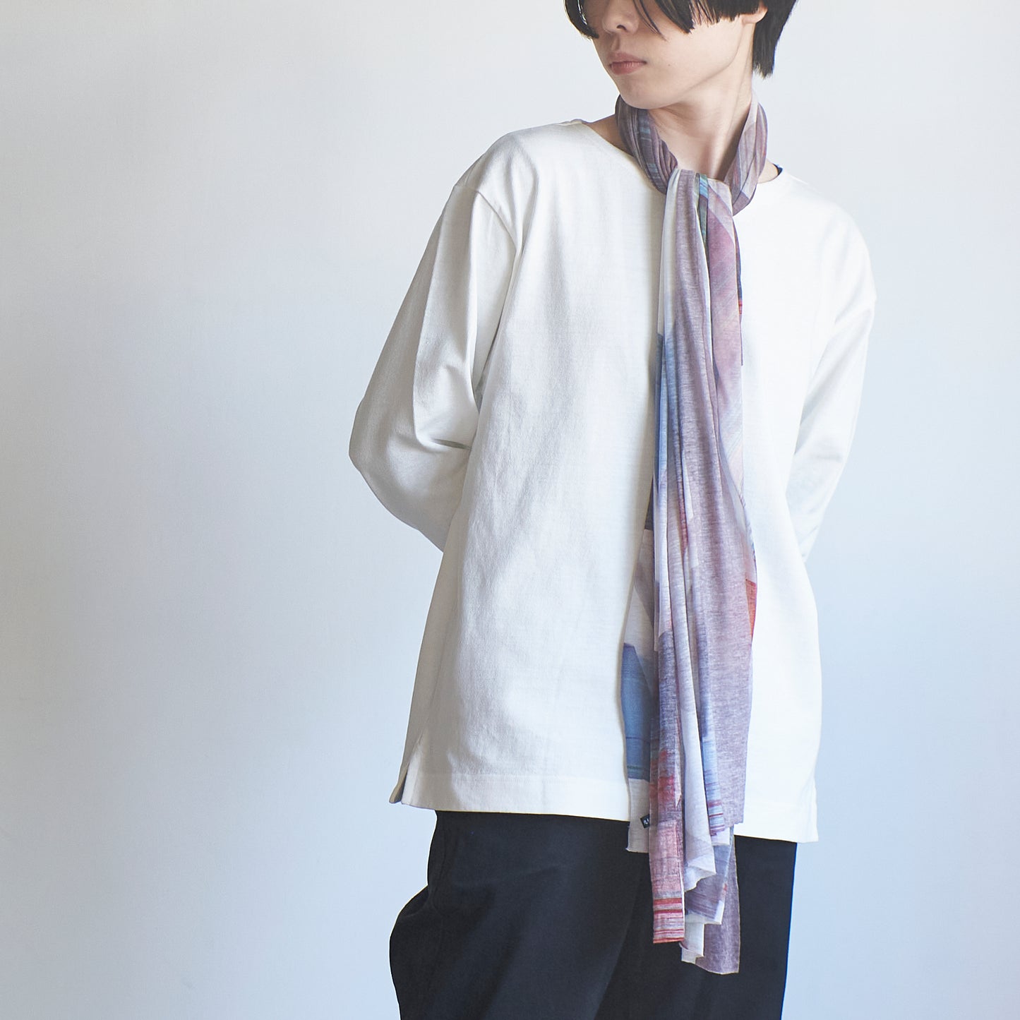 肌に馴染むニットストール - BLOCK DURING A WAVE - 1color