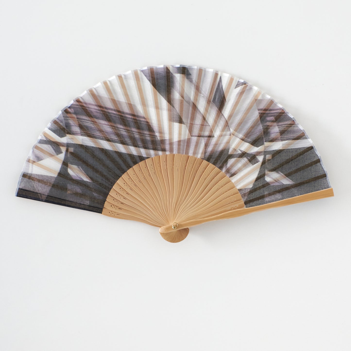 昔ながらの製法で仕立てた綿扇子 BLOCK DURING A WAVE _ 2 color