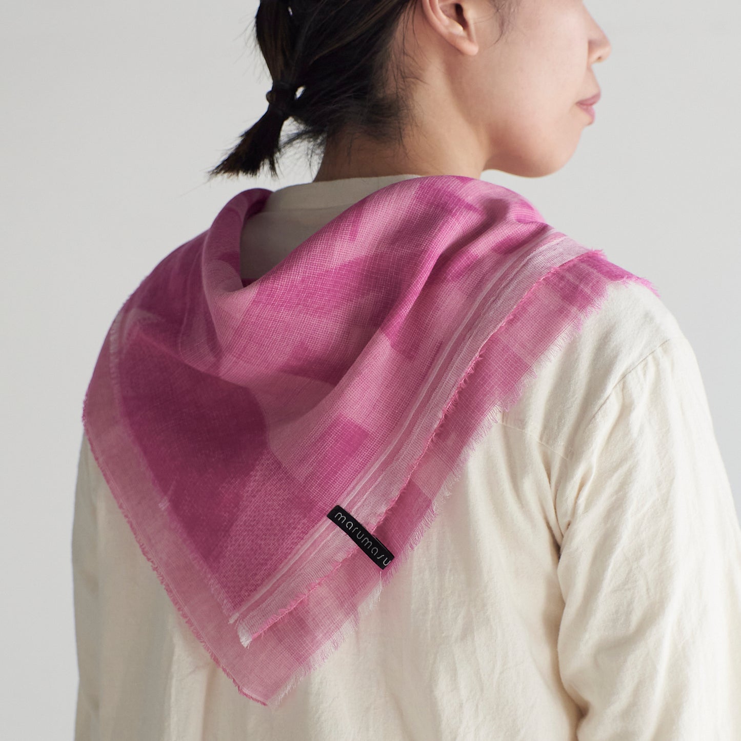 ふわっと心地よい洗えるスカーフ COTTON GAUZE JEWEL POINTILLISM SQUARE- 3color