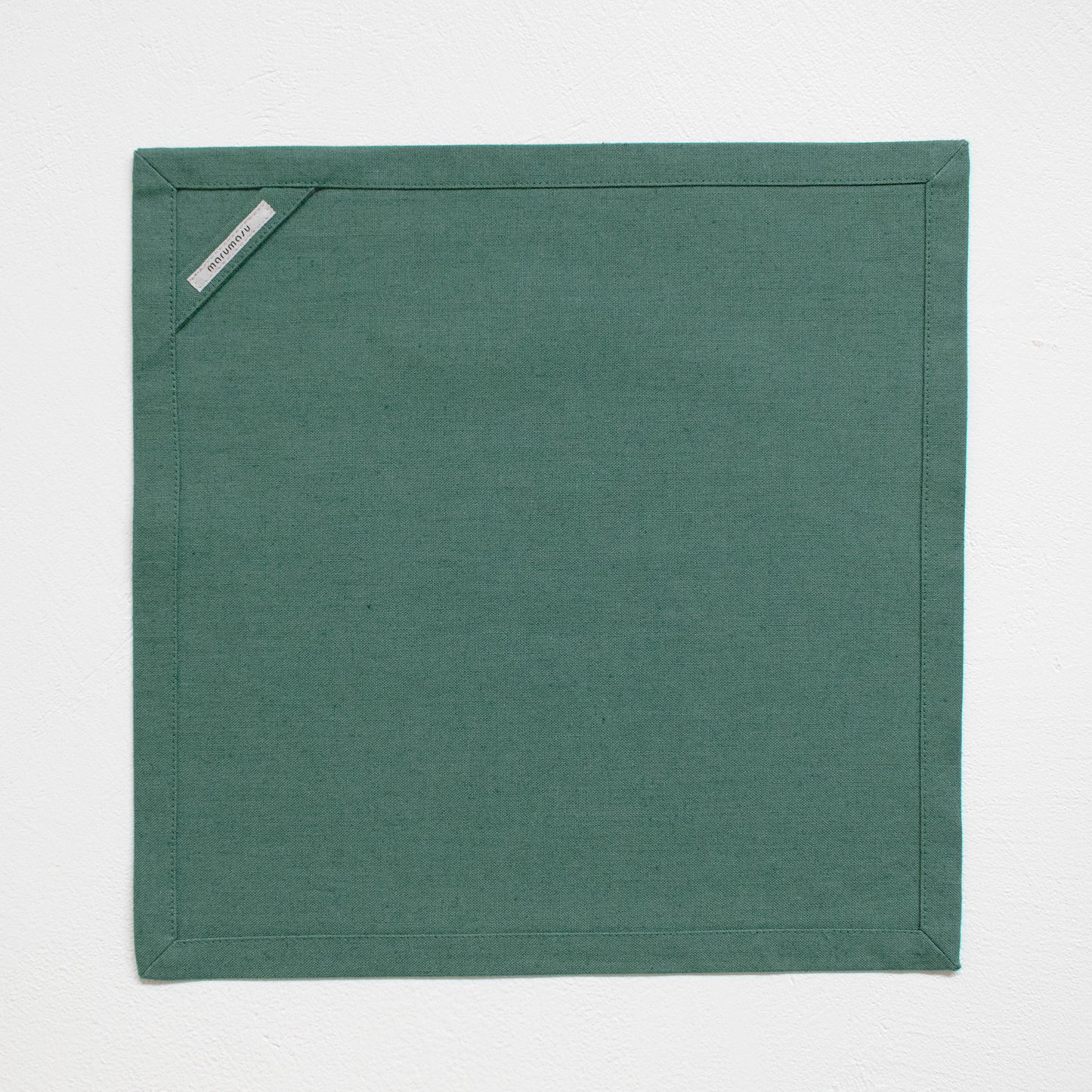 1プレート用の額縁ランチョンマット _ 30cm×30cm