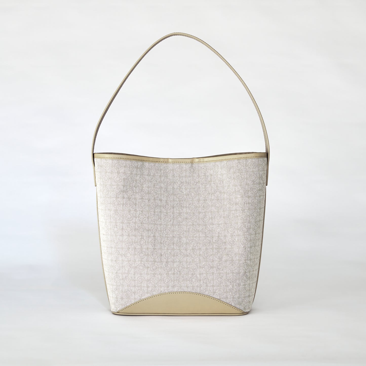 STEP One-Shoulder Tote